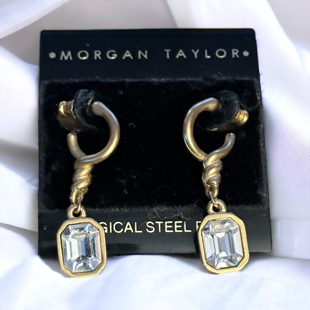 Morgan Taylor Twisted Hoop Dangle Stone Earrings 18$